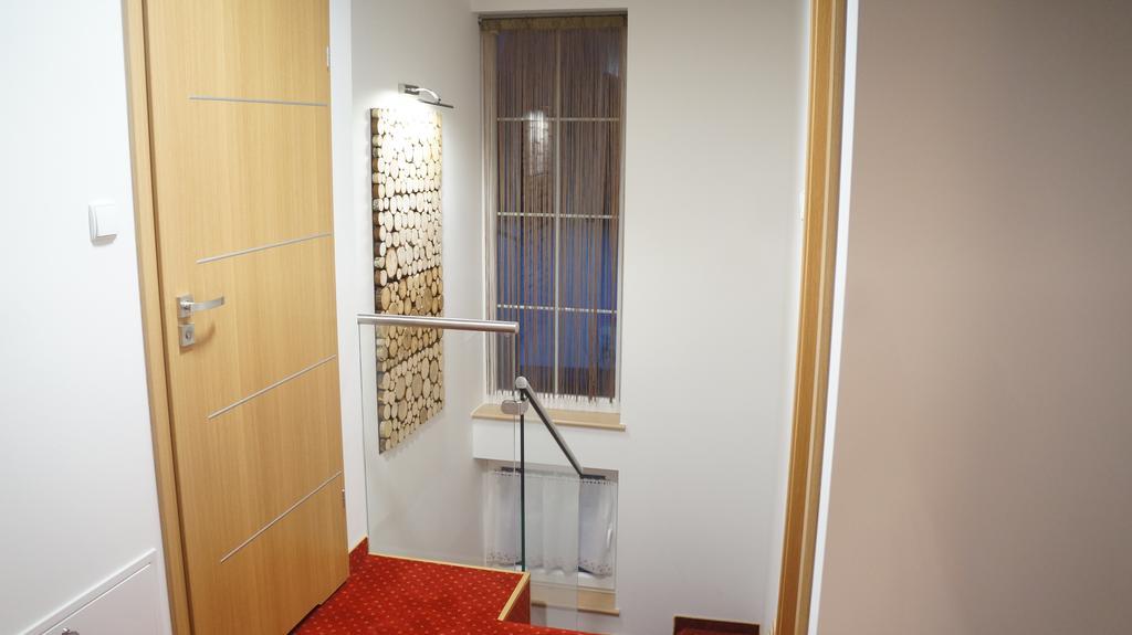 Dom Przy Basenie Vila Puck Exterior foto